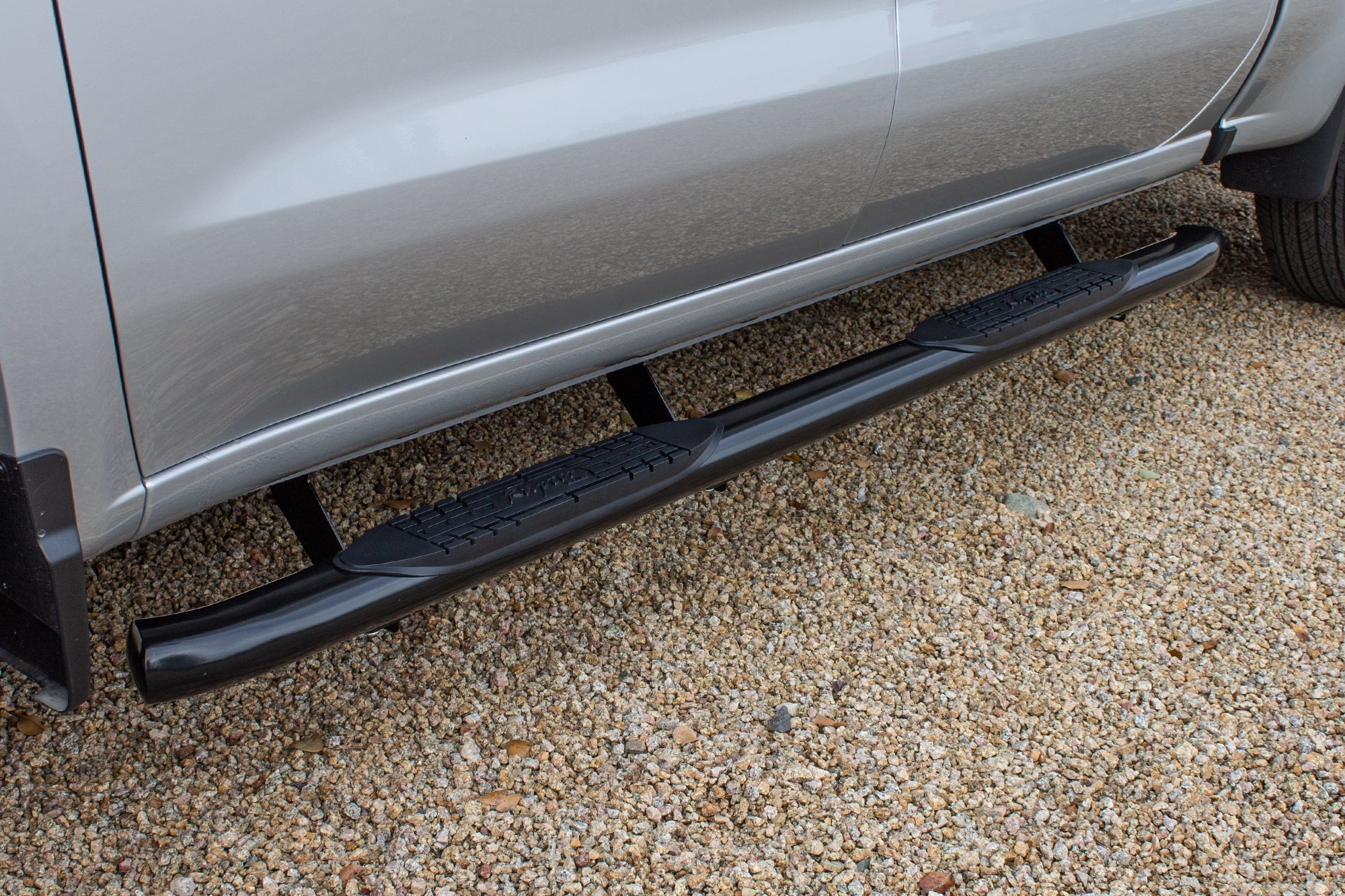 4in Curved OE Style Oval Nerf Bars - Black E-Coated Steel