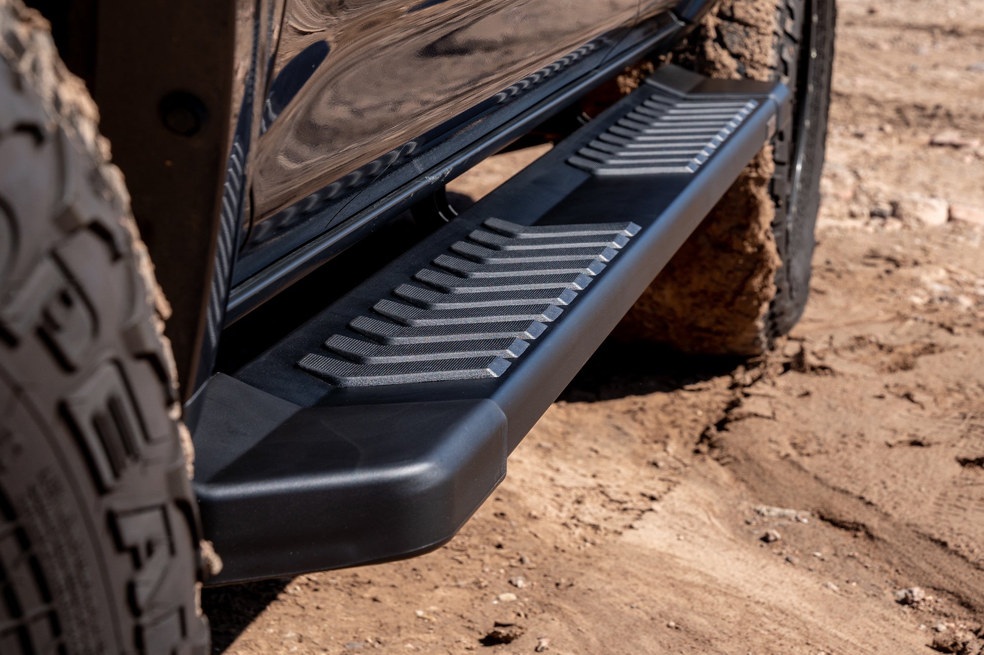 Raptor Series 6" OEM Style Running Boards - Black Textured Aluminum - 10-24 Toyota 4Runner