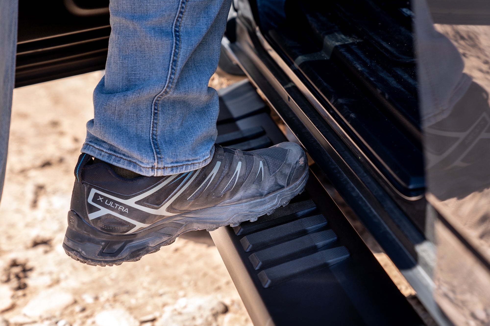 Raptor Series 6" OEM Style Running Boards - Black Textured Aluminum - 10-24 Toyota 4Runner