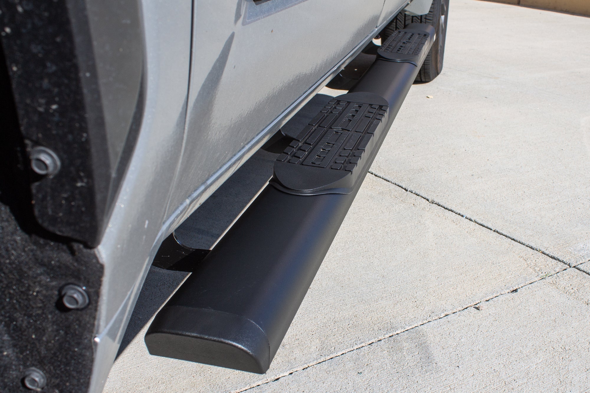 5in Oval Style Slide Track Running Boards - Black Textured Aluminum