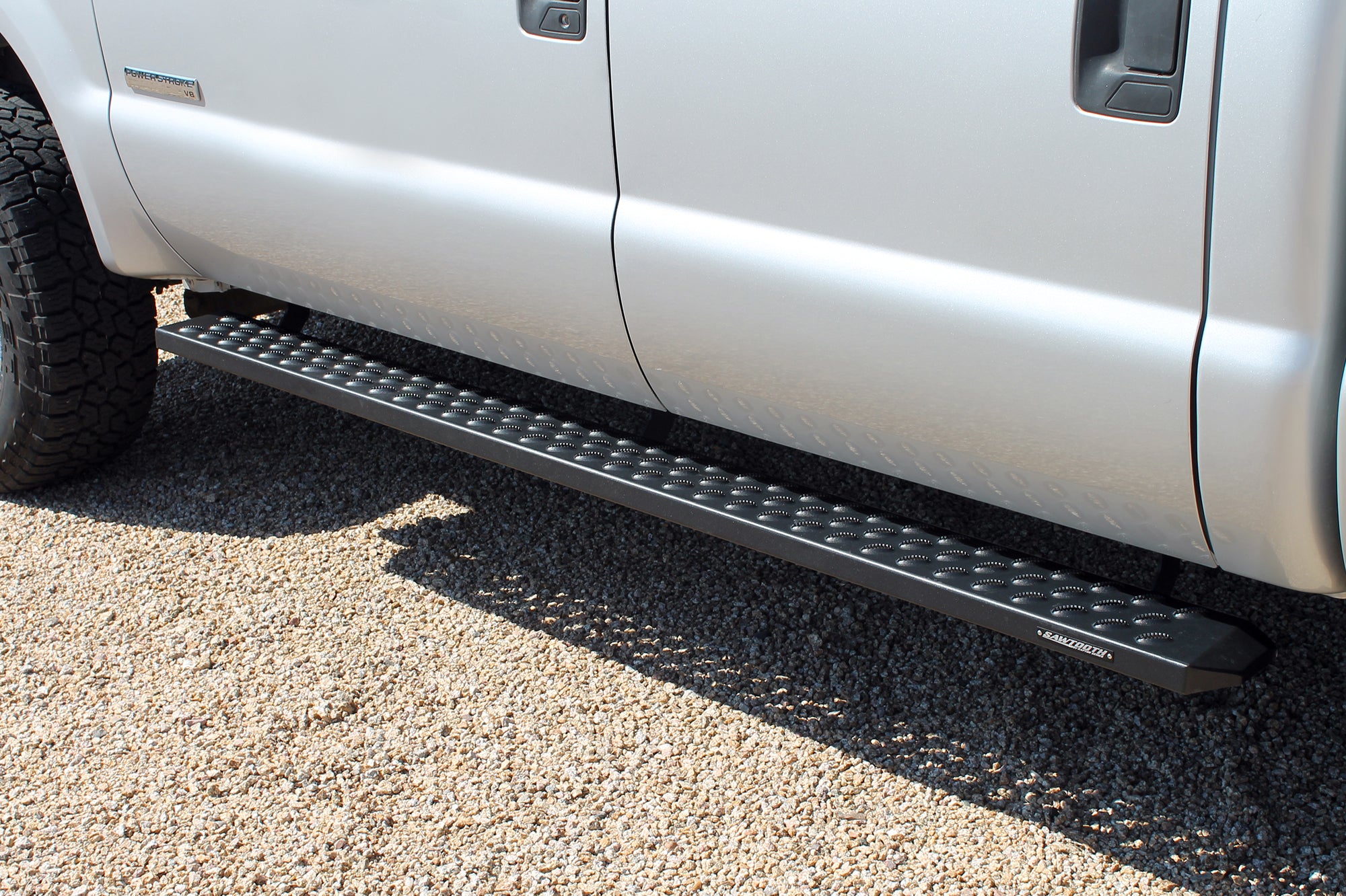 Raptor Series Sawtooth Running Boards Black Textured Aluminum - 99-16 Ford F-250/F-350 Super Duty Crew Cab