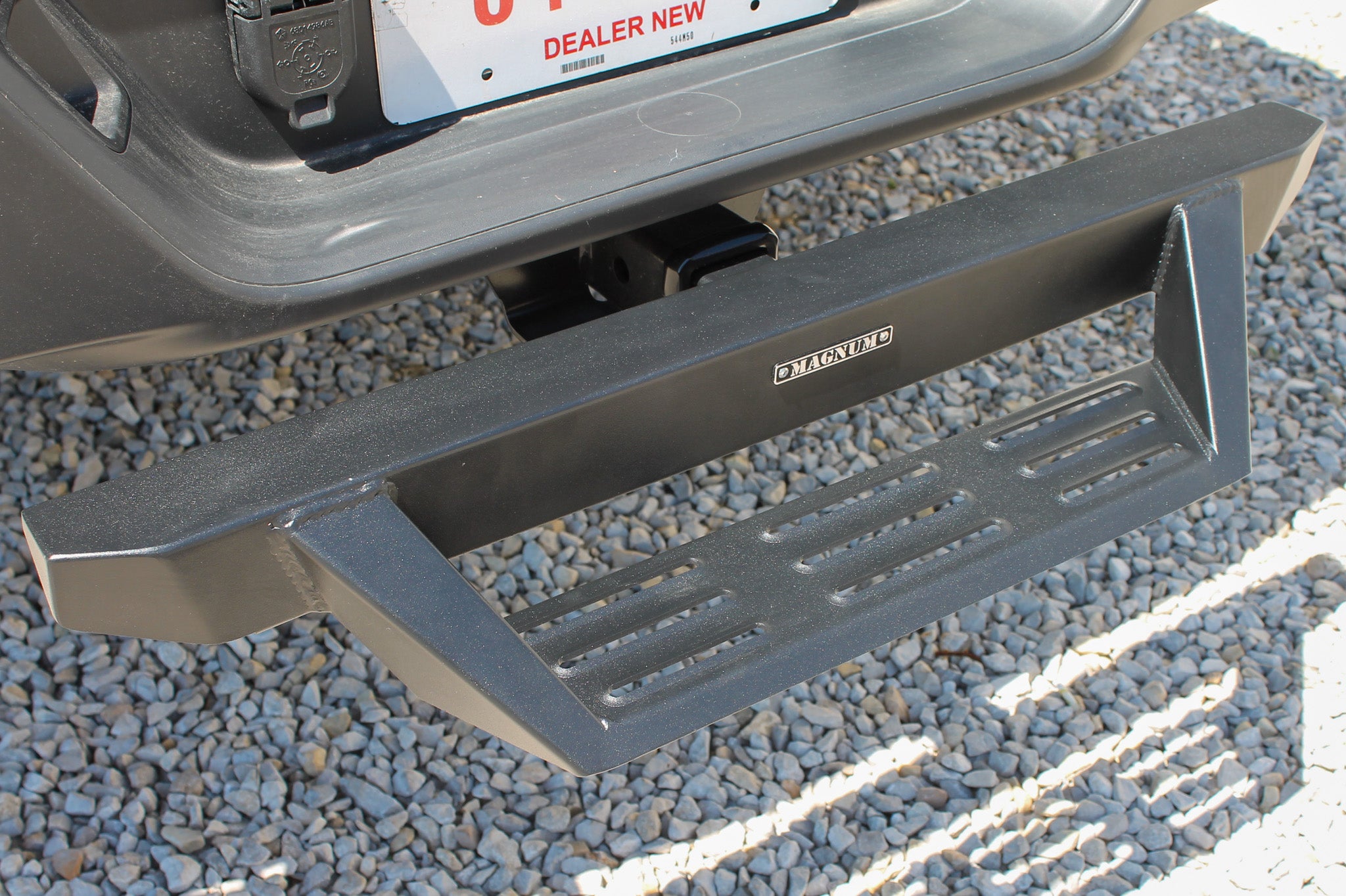 Magnum Gen2 Black Bumper Hitch Step